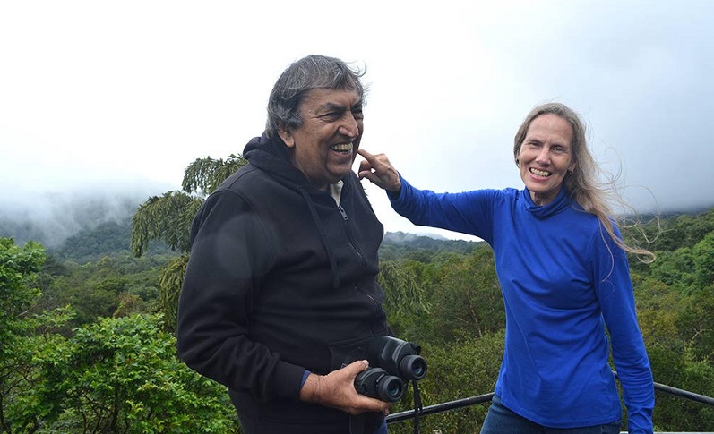 Picture of Giraffe Malhotra, Pamela and Anil